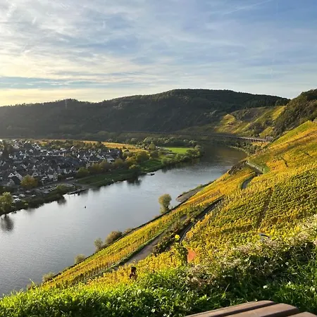 Christa Διαμέρισμα *